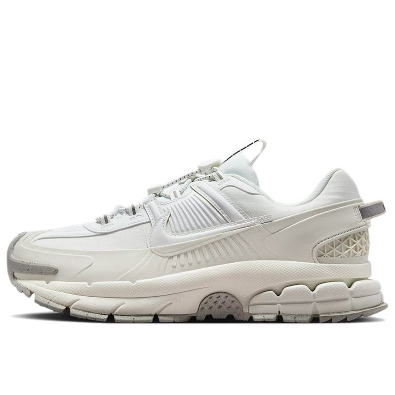 Nike Zoom Vomero Roam