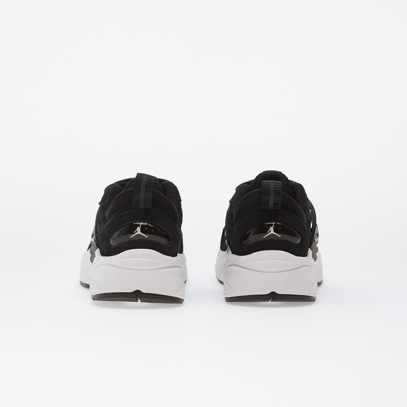 Jordan Trunner Black/ White
