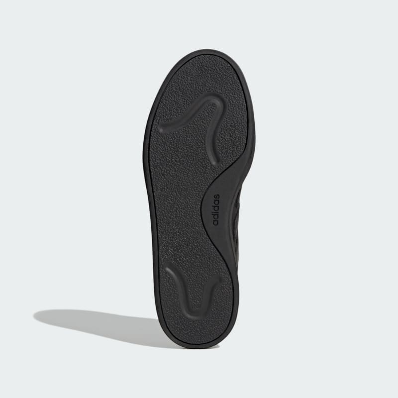 adidas Courtblock
