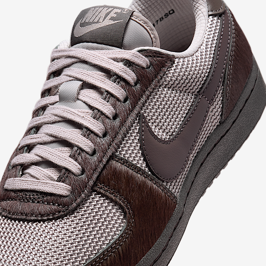 Nike Wmns Field General