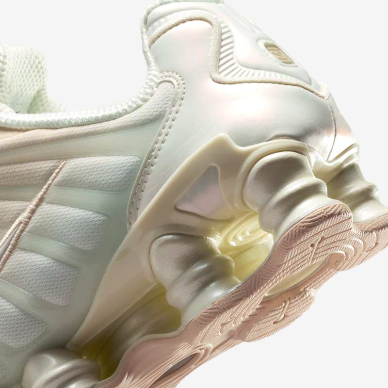 Nike Wmns Shox Tl