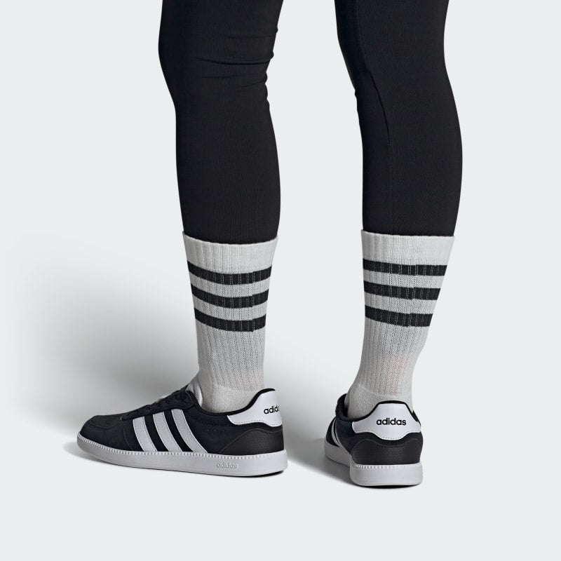 adidas Wmns Breaknet Sleek