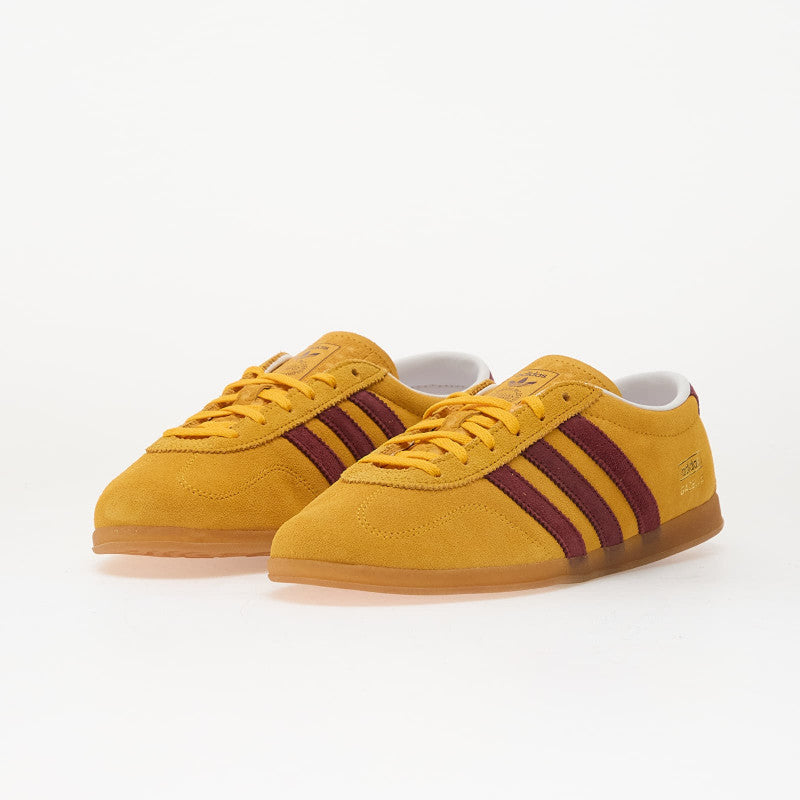 adidas Gazelle Lo Pro Wmns Creme Yellow/ Shadow Red/ Gum