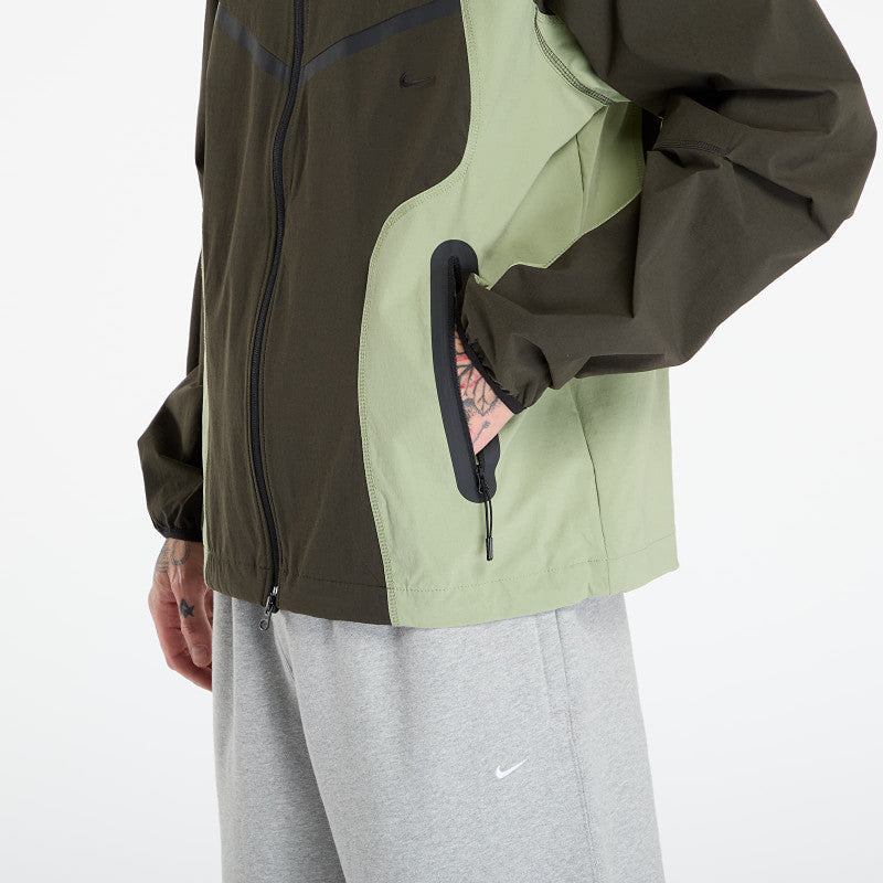 Nike Tech Men's Dri-FIT Woven Color-Block Windrunner Loose Jacket Sequoia/ Oil Green/ Black
