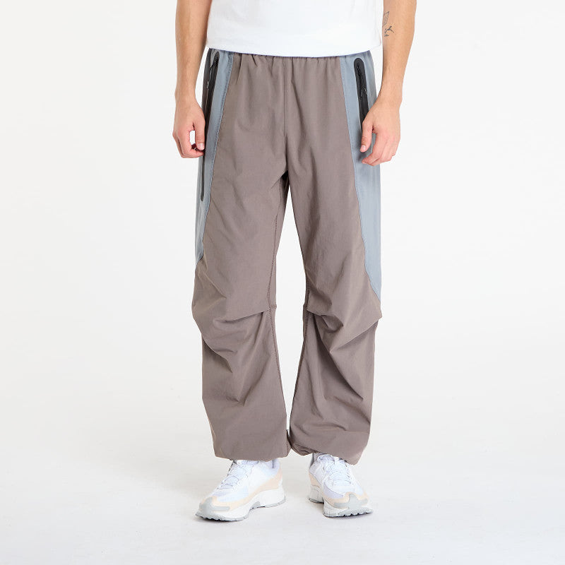 Nike Tech Men's Dri-FIT Woven Color-Block Oversized Pants Cave Stone/ Cool Grey/ Black