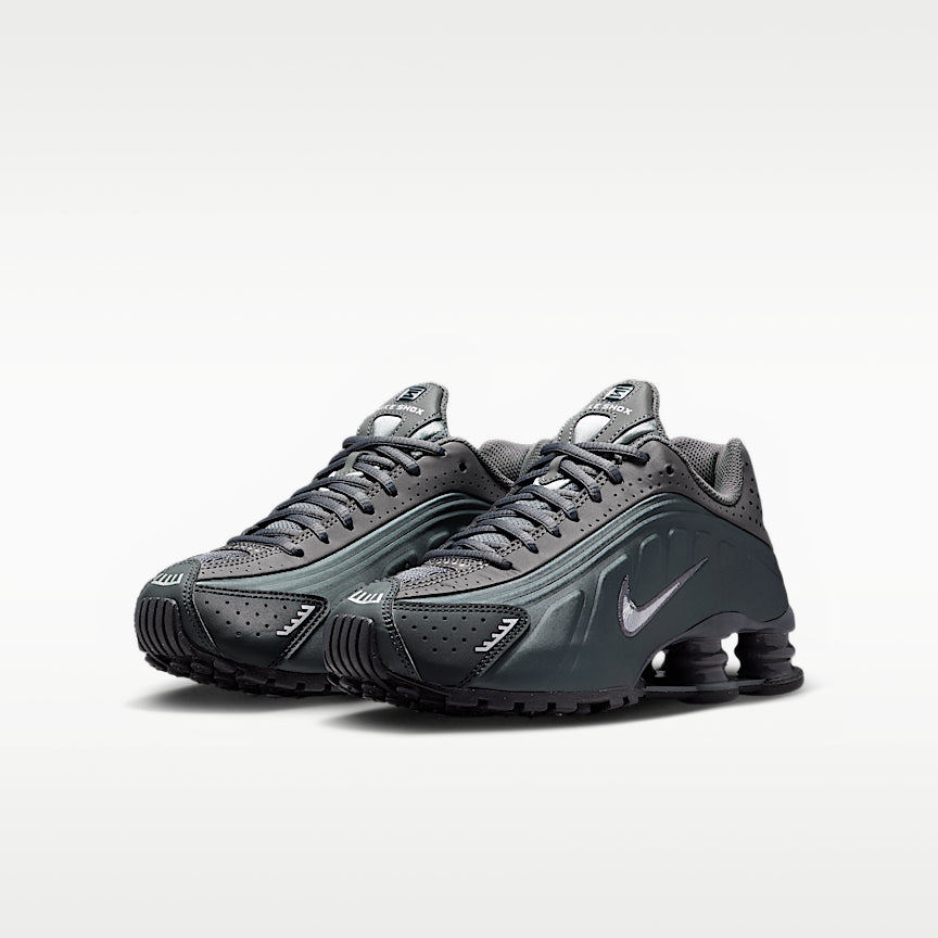 Nike Shox R4
