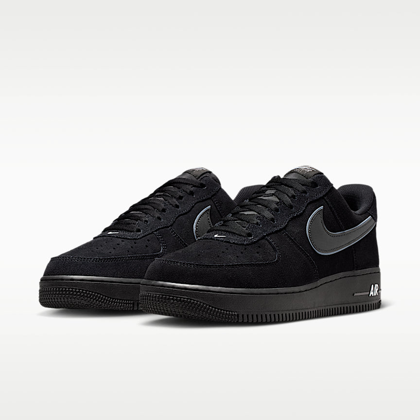 Nike Air Force 1 '07 LV8