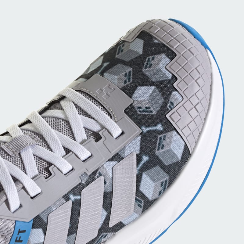 adidas MŁODZIEŻOWE ADIDAS MINECRAFT FORTARUN 4.0
