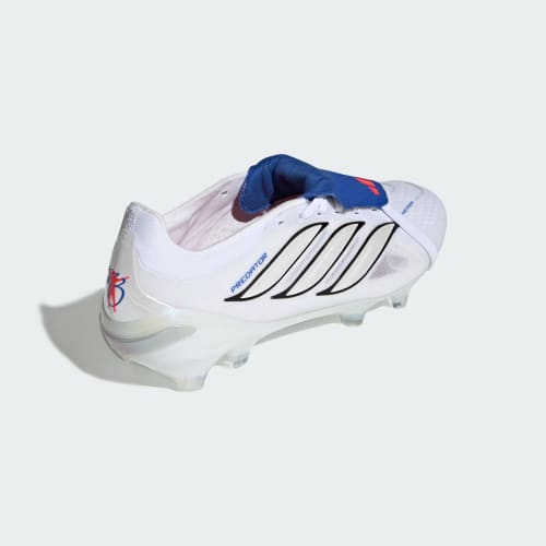 adidas z wywijanym językiem na naturalną nawierzchnię PREDATOR PRO