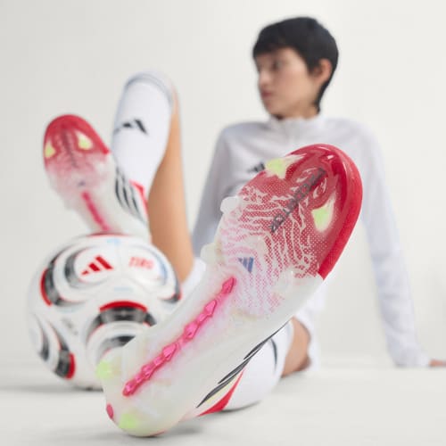 adidas bez sznurowadeł na twardą nawierzchnię Predator Elite
