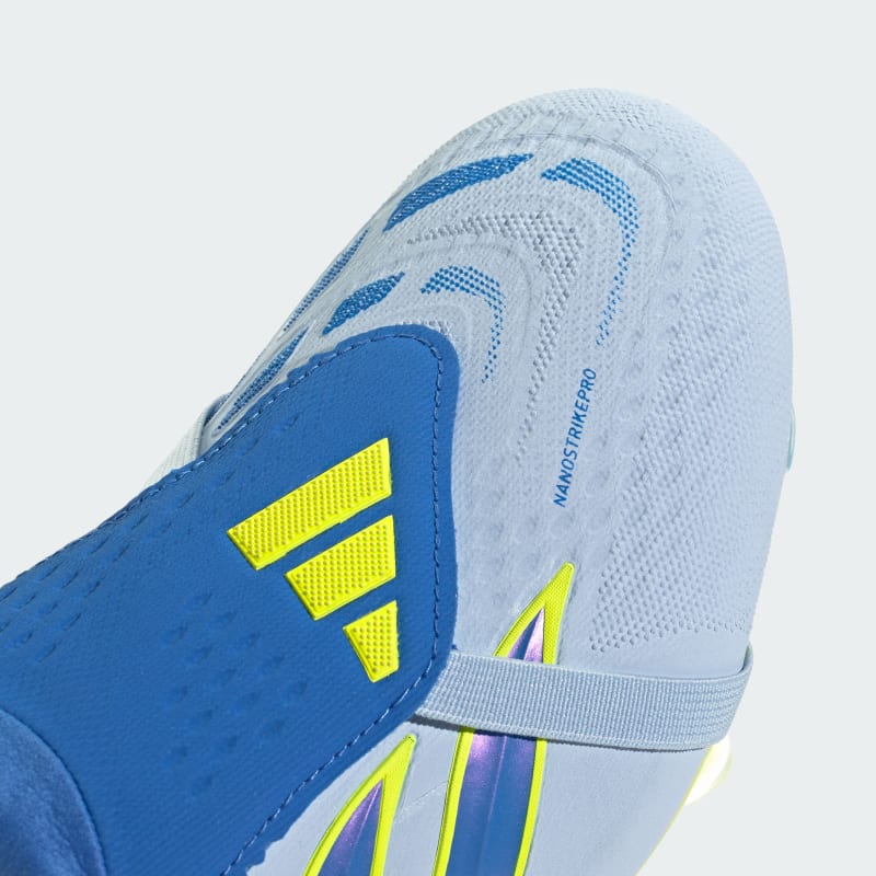 adidas z wywijanym językiem na naturalną nawierzchnię PREDATOR PRO