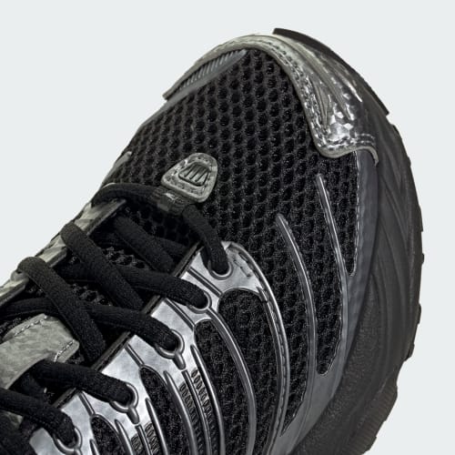 adidas Originals ADISTAR CONTROL 3