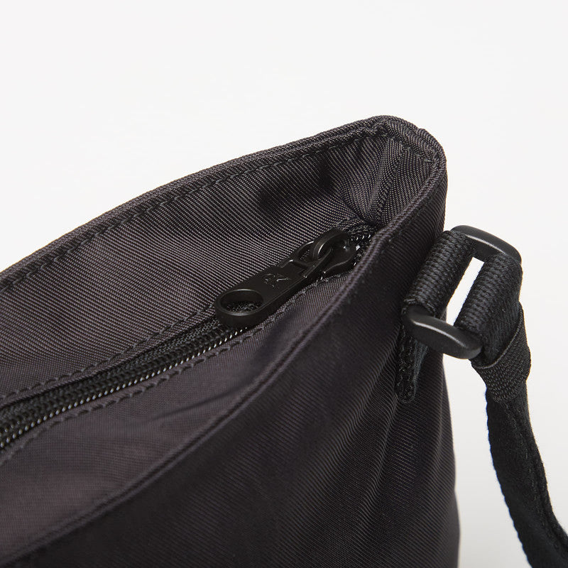 Calvin Klein Bold Flatpack Black