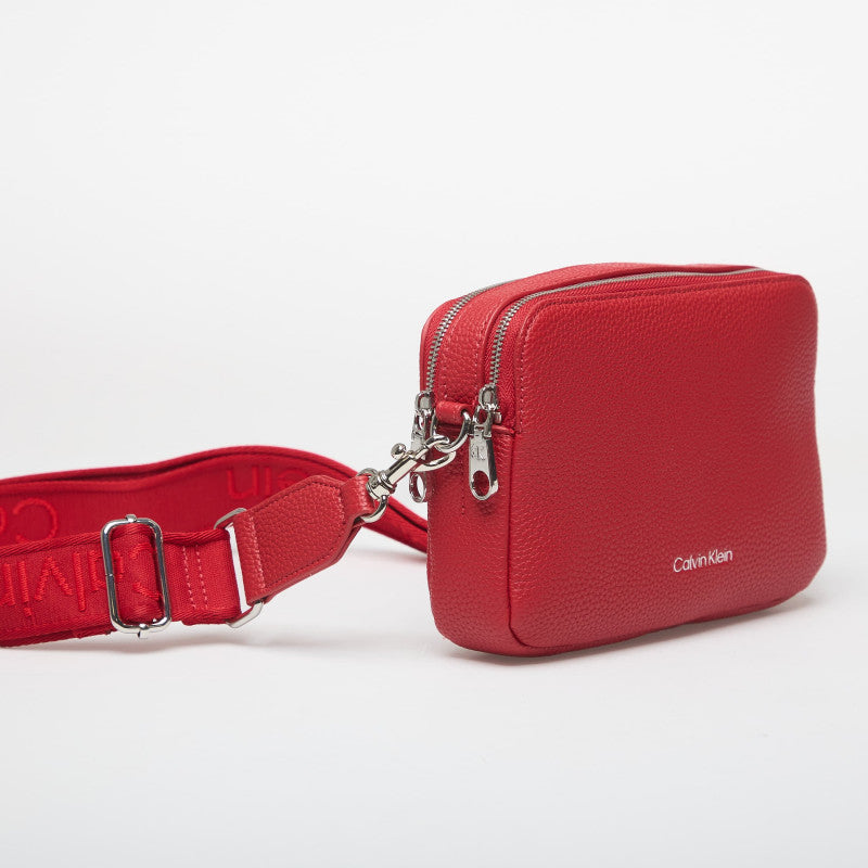 Calvin Klein Webbing 2X Strap Camera Bag Bordeaux Wine