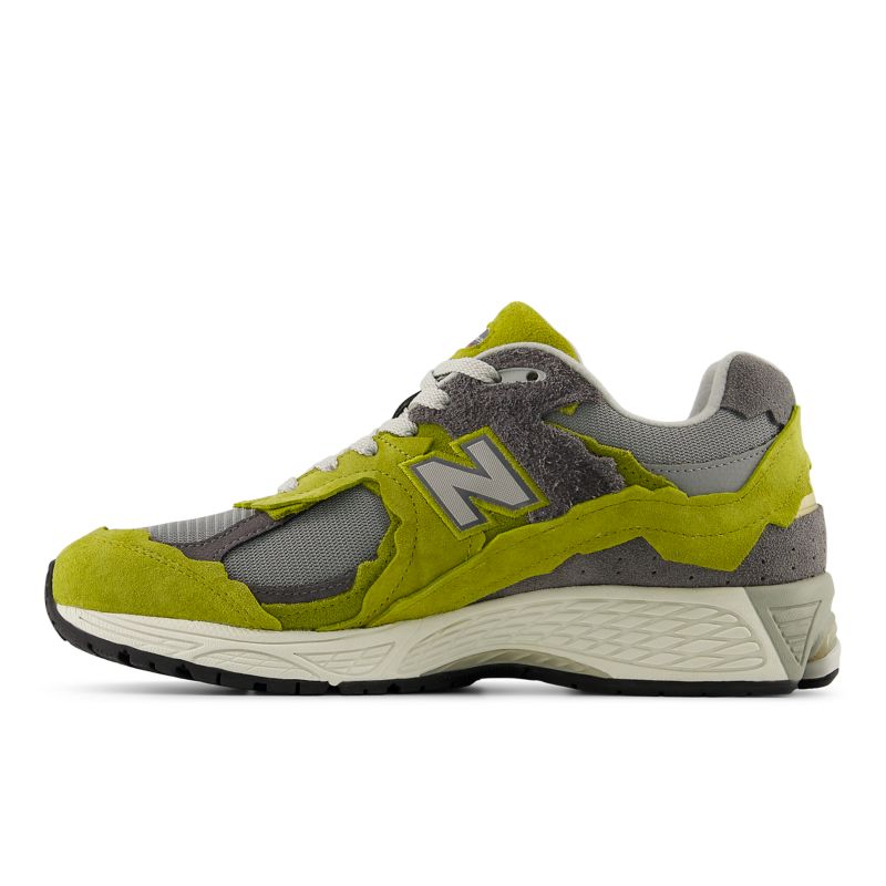 New Balance 2002 Sea Moss/ Raincloud
