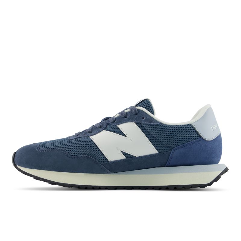 New Balance 237