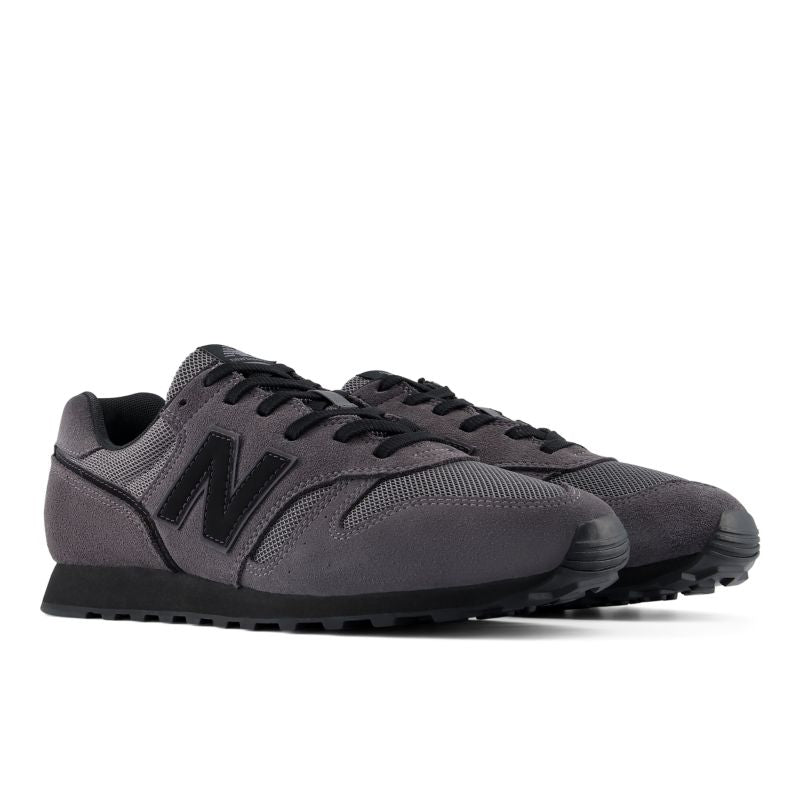 New Balance 373