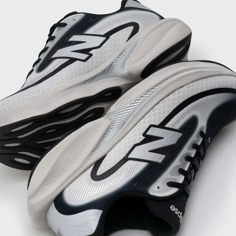 New Balance Fresh Foam Ellipse v1