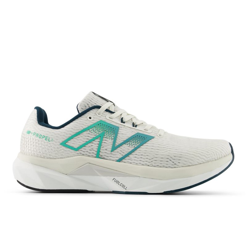 New Balance FuelCell Propel v5 GS