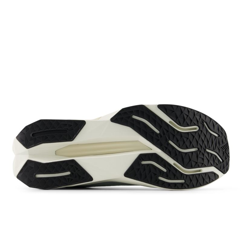 New Balance FuelCell Propel v5 GS
