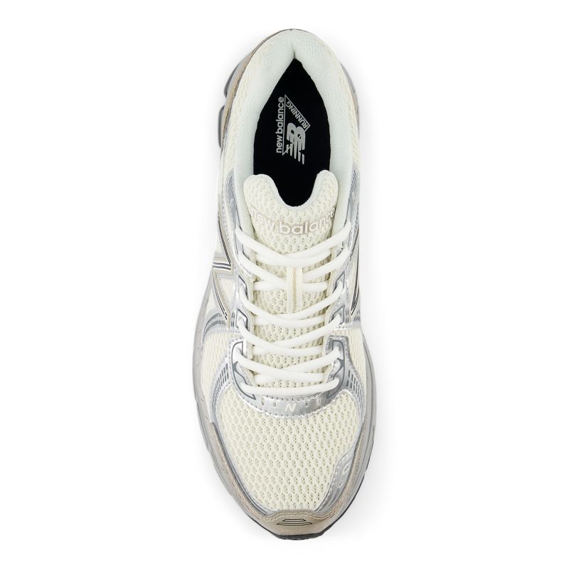 New Balance 860v2 860