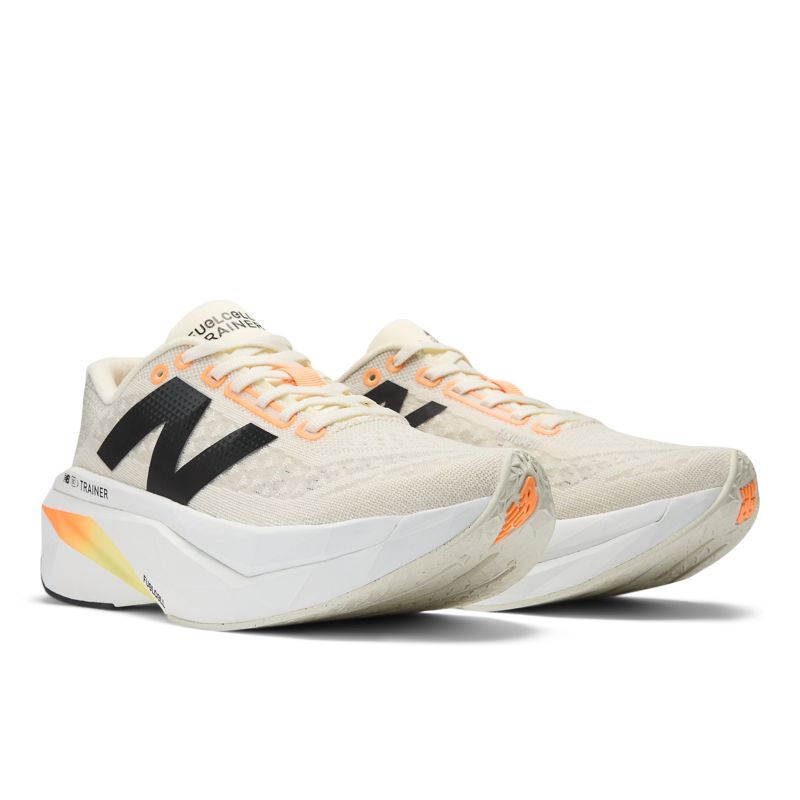 New Balance FuelCell SuperComp Trainer v3