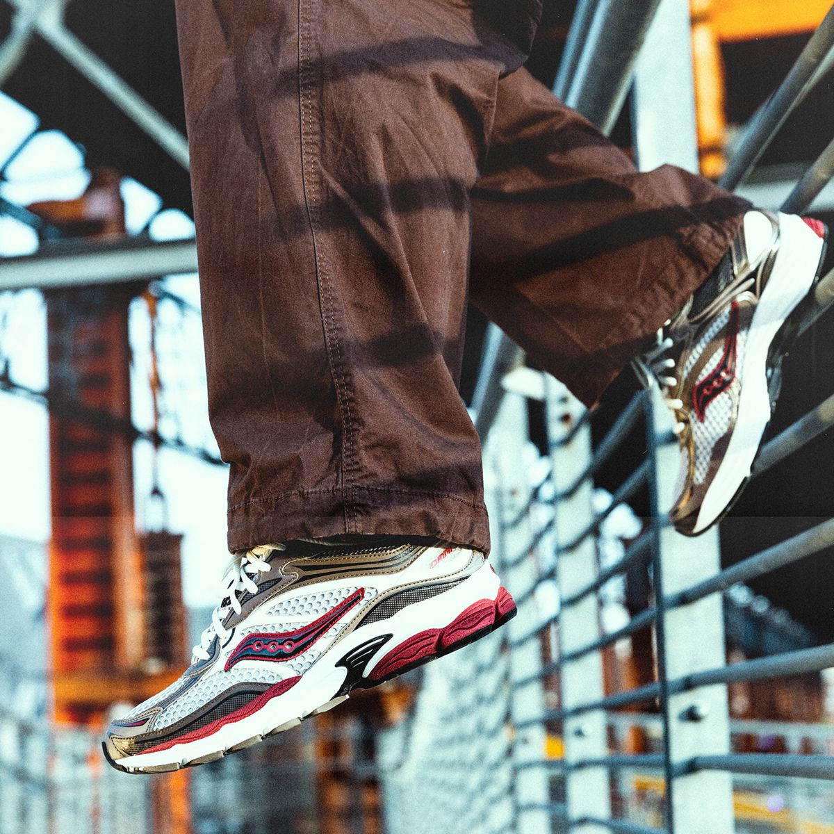 Saucony Progrid Omni 9 Microchip