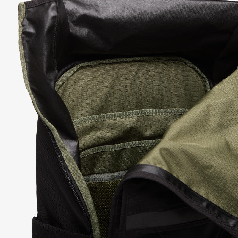 Thule Paramount Commuter Backpack 20L Black 20