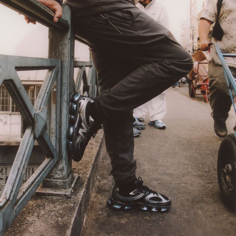 New Balance 2000