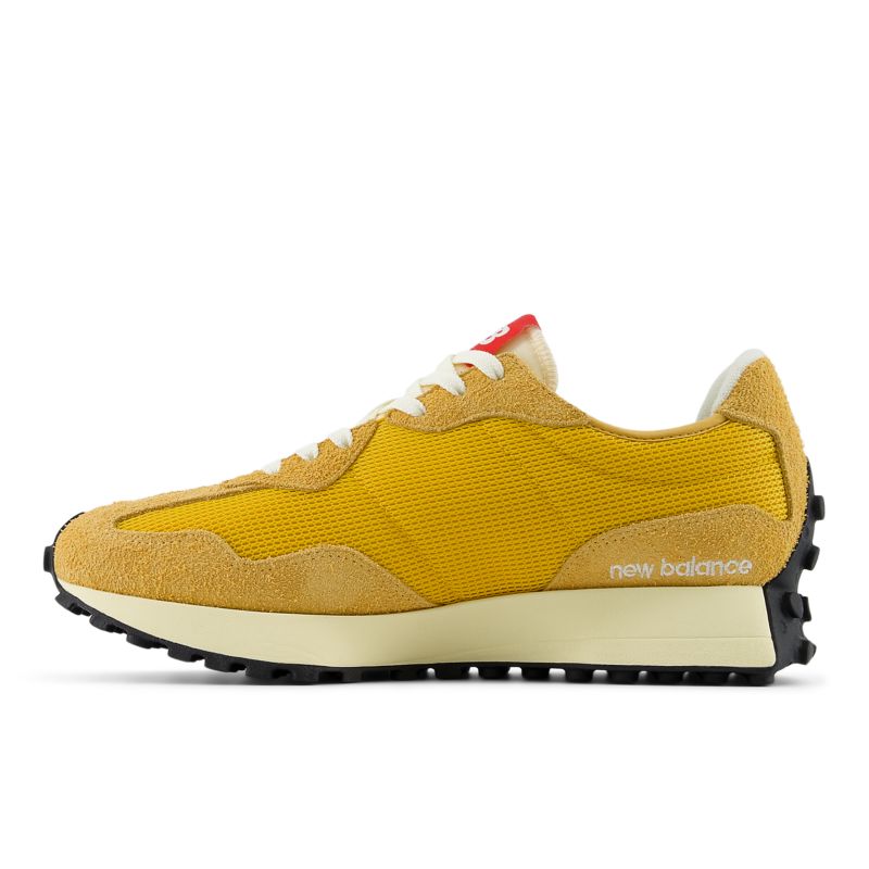 New Balance 327