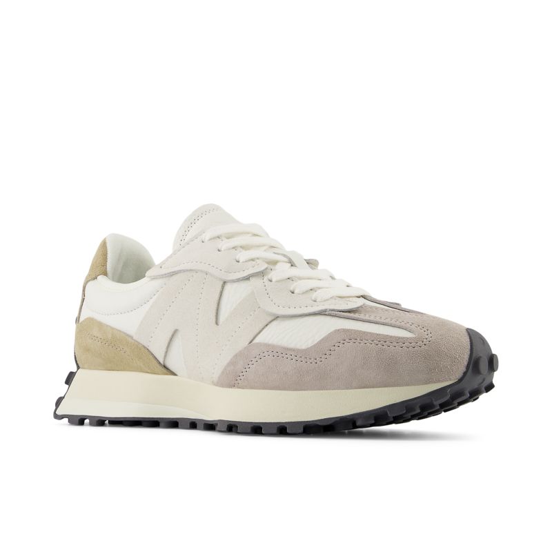 New Balance 327