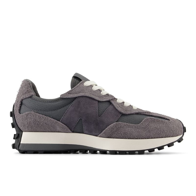 New Balance 327