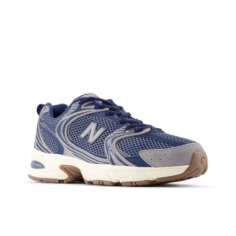 New Balance 530