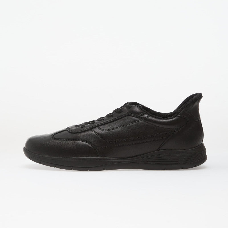 Geox Spherica Ec2 Plus Fast in Black