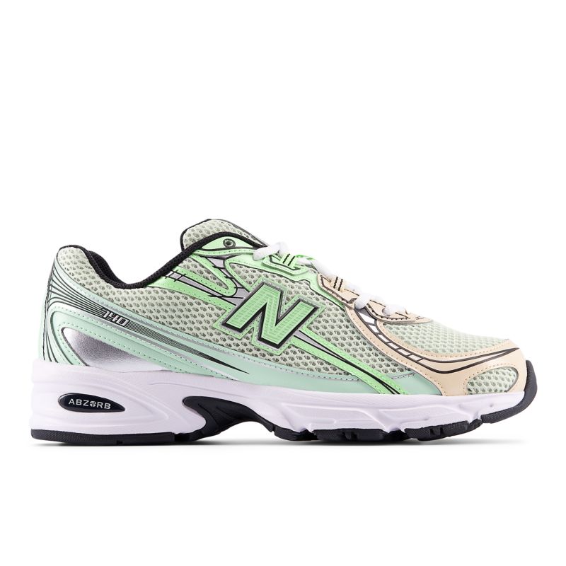 New Balance 740