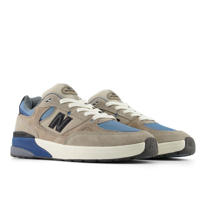 New Balance Numeric