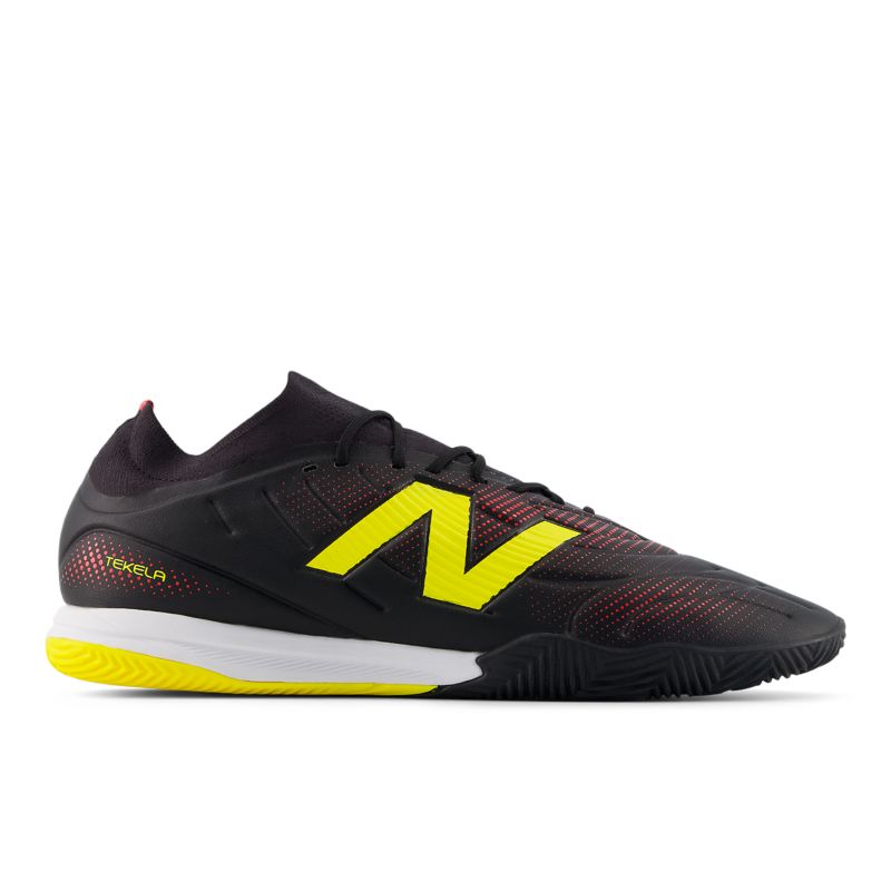 New Balance TEKELA TEAM LOW LACED IN V5