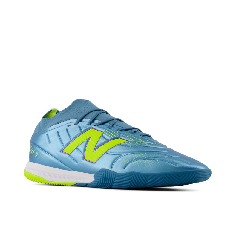 New Balance TEKELA TEAM LOW LACED IN V5