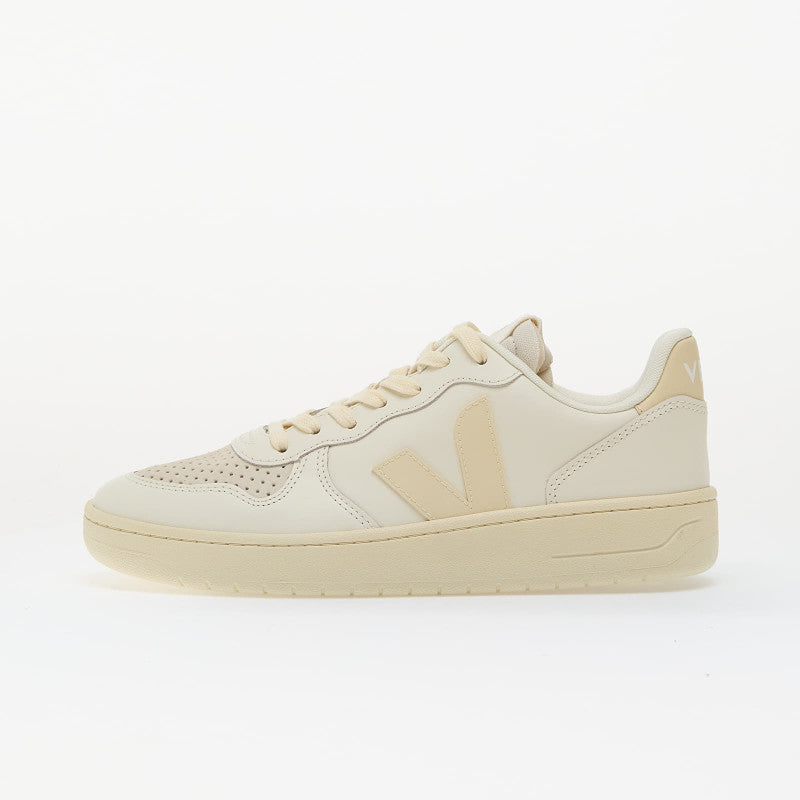 Veja Wmns V-10 Leather Pure Calcaire