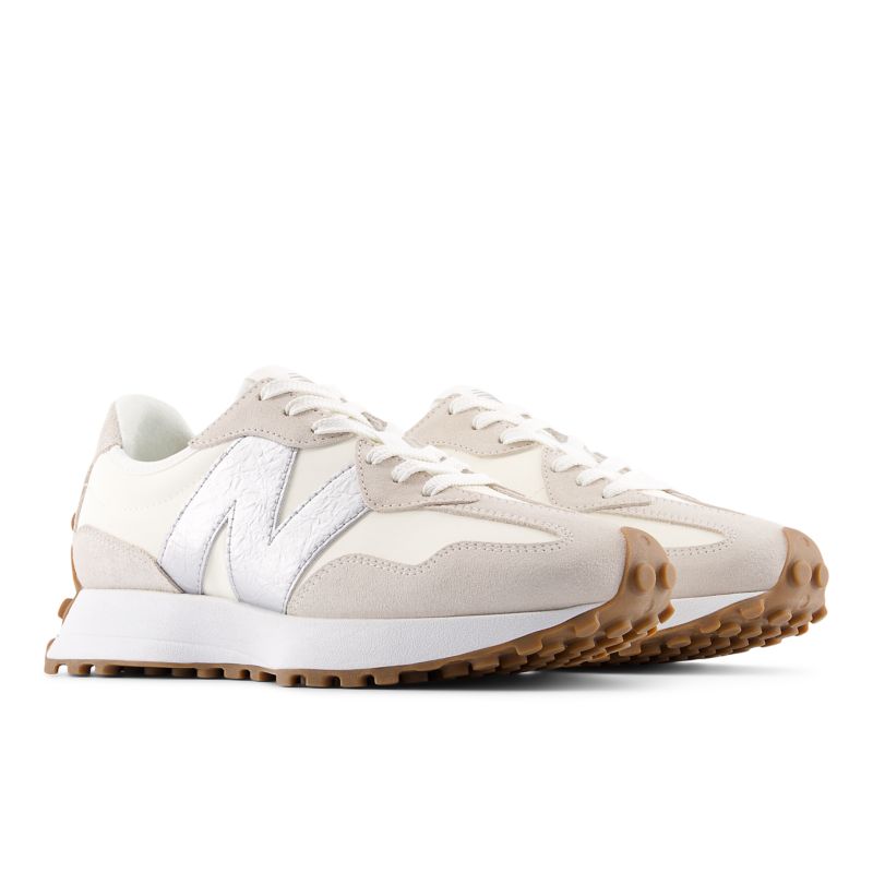 New Balance 327