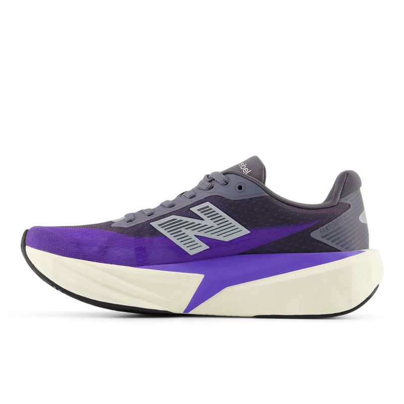 New Balance FuelCell Rebel v5