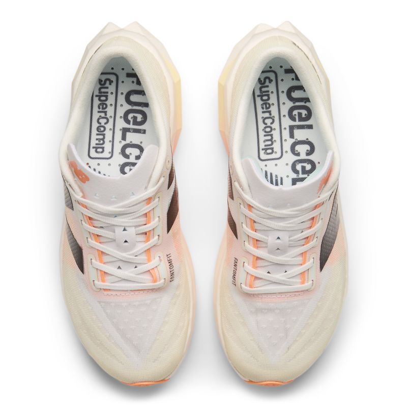 New Balance FuelCell SC Elite V4