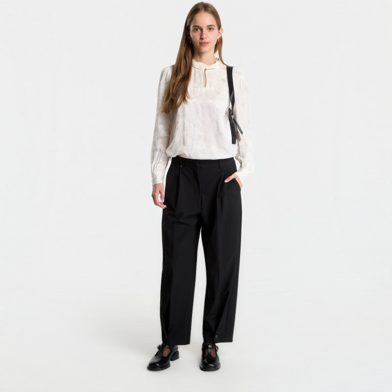 Tommy Hilfiger Bi-Stretch Barrel With Tab Black
